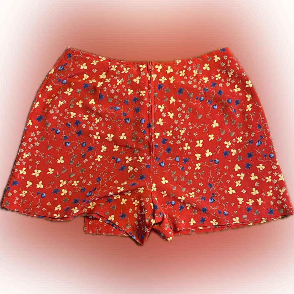 Floral Red Women's Skorts